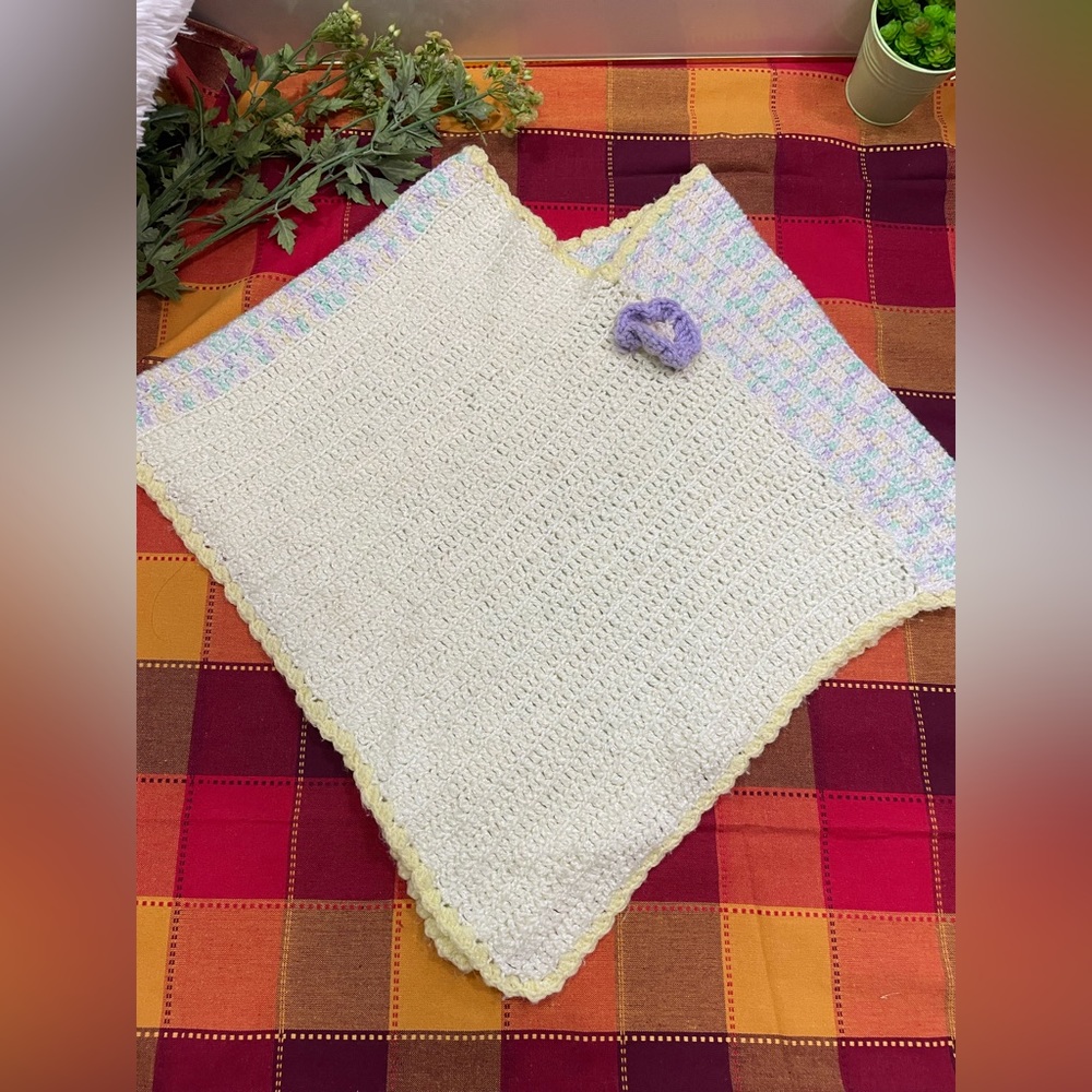 Hand made crochet ponco - Girl